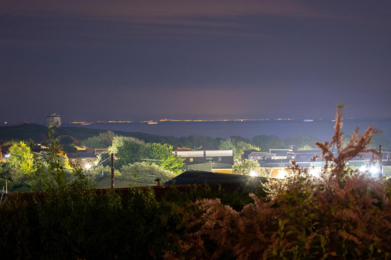 ホテル Bijou Annexe, Sea View, Private Entrance & Parking - フォークストン エクステリア 写真